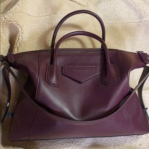 **SOLD** Givenchy Antigona Soft ‘Medium’.